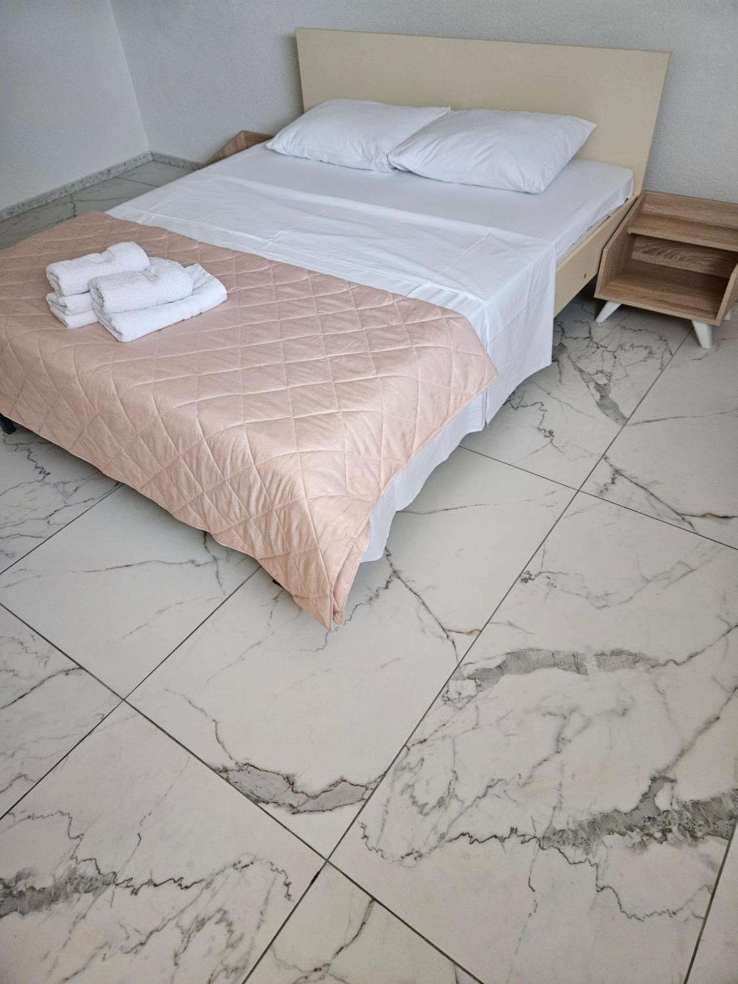 Unique Apartmens City Center 비톨라 외부 사진